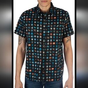 NWT Bethesda Fallout Icons Button Up Shirt